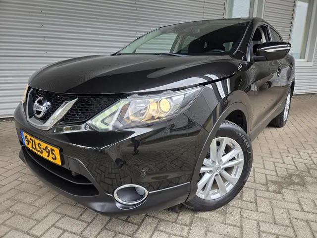 Nissan QASHQAI 1.2 Connect Edition 2015 Benzine 2