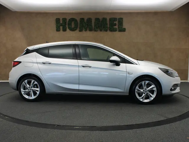 Opel Astra 1.2 Edition 2020 Benzine 9