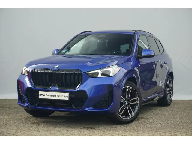 BMW X1 sDrive18i 2022 Benzine 30