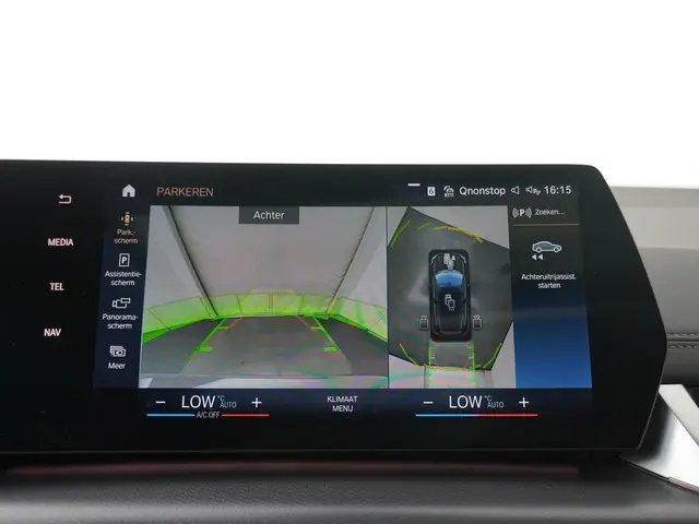 BMW 2 Serie Active Tourer 220i 2024 Benzine 18