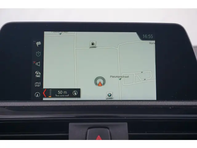 BMW 1 Serie 118i 2018 Benzine 19