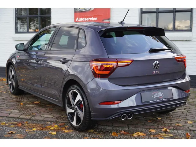 Volkswagen Polo 2.0 TSI GTI 2024 Benzine 11