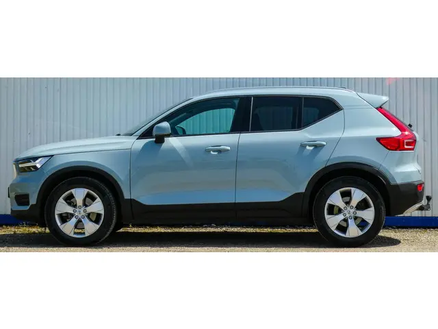 Volvo XC40 2.0 T4 Momentum 2019 Benzine 5