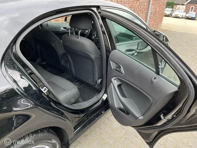 Mercedes-Benz A-Klasse 160 Ambition 2017 Benzine 19