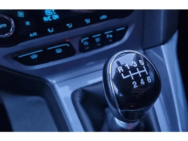 Ford Focus Wagon 1.0 EcoBoost Edition Plus 2014 Benzine 11