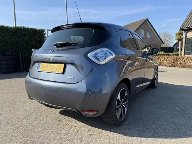 Renault ZOE R90 BOSE 41KWH 2018 Elektrisch 6
