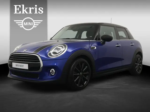 MINI 5-Deurs Cooper 2020 Benzine
