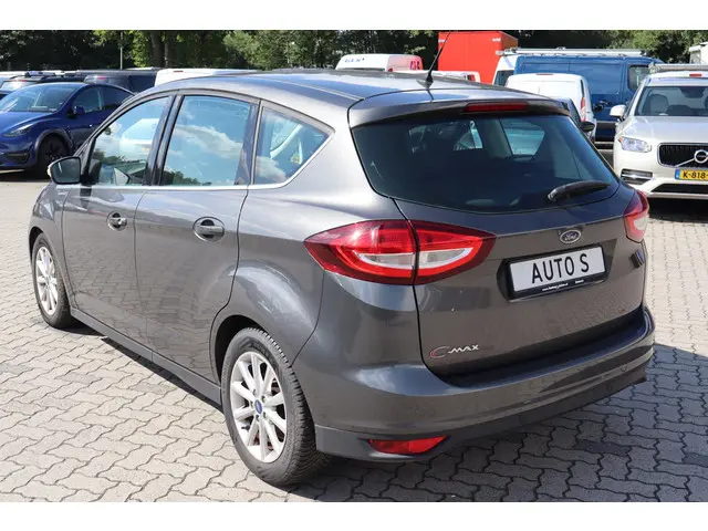 Ford C-MAX 1.5 TDCi Titanium Lease Edition 2016 Diesel 9