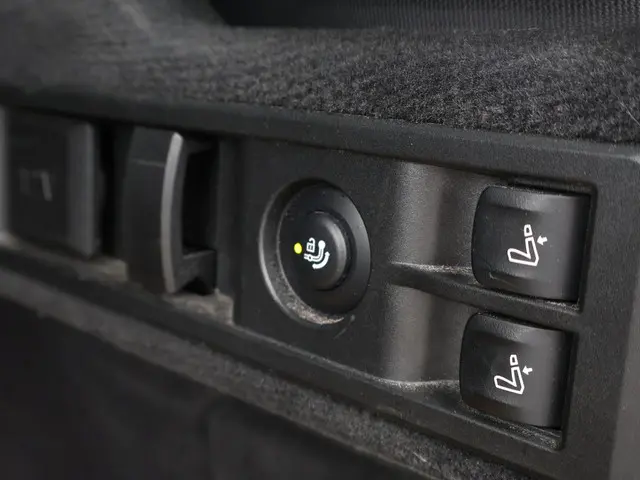 BMW 3 Serie Touring 330i High Executive 2021 Benzine 46