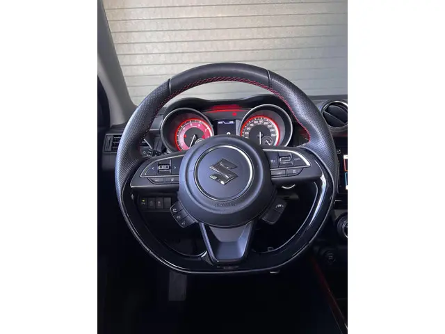 Suzuki Swift 1.4 Sport Smart Hybrid 2021 Benzine 9