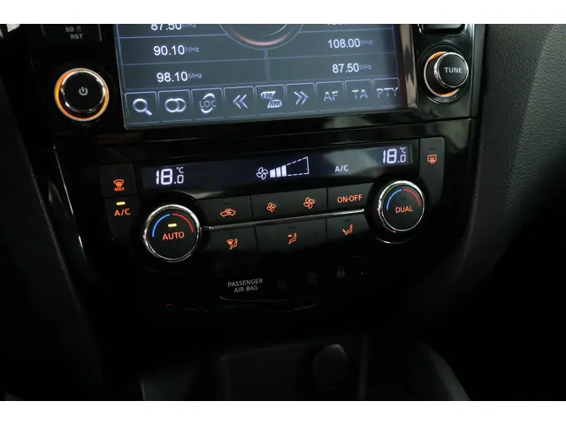 Nissan QASHQAI 1.2 Acenta 2014 Benzine 16