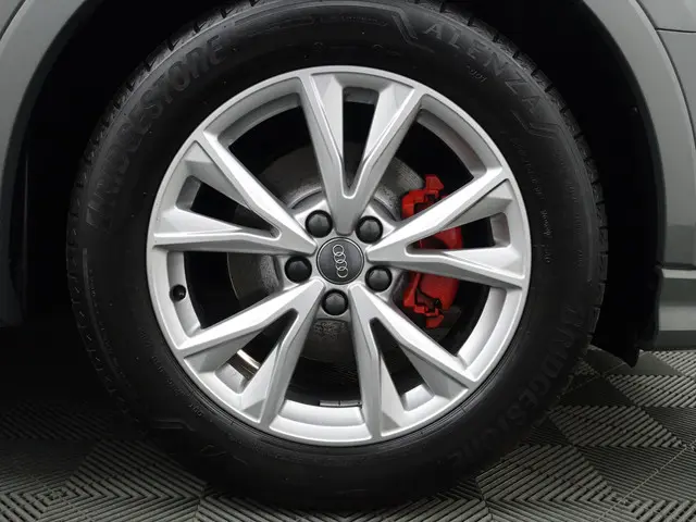 Audi Q3 35 TFSI S Line Aut- 2019 Benzine 25