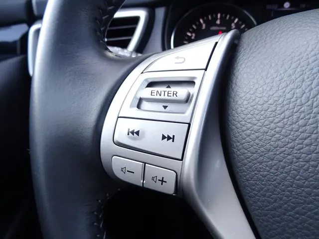 Nissan QASHQAI 1.2 Connect Edition | AUTOMAAT | 2016 Benzine 37