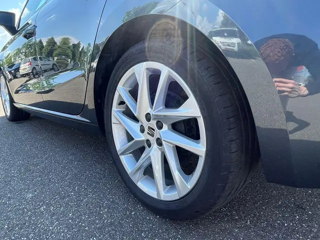 SEAT Ibiza 1.0 EcoTSI FR Business Connect 2024 Benzine 6