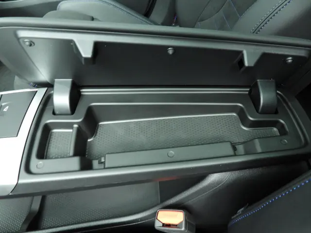 BMW X1 xDrive25e 2025 Hybride Benzine 28