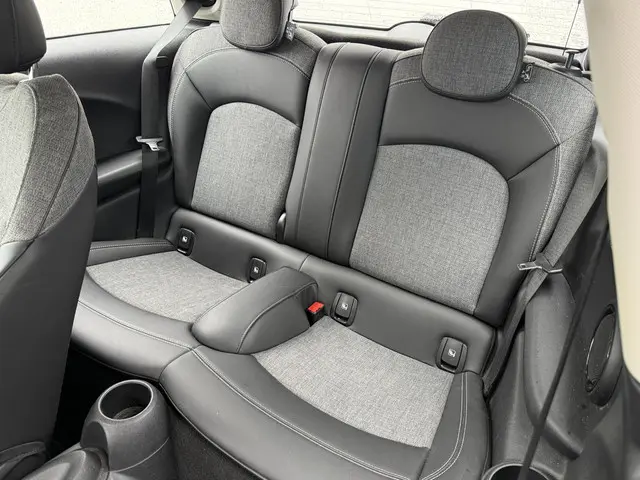 MINI Cooper One 1.5 Business Edition 2021 Benzine 7