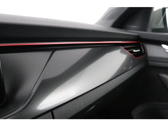 Škoda Scala 1.0 TSI 115pk Sport Business 2020 Benzine 14