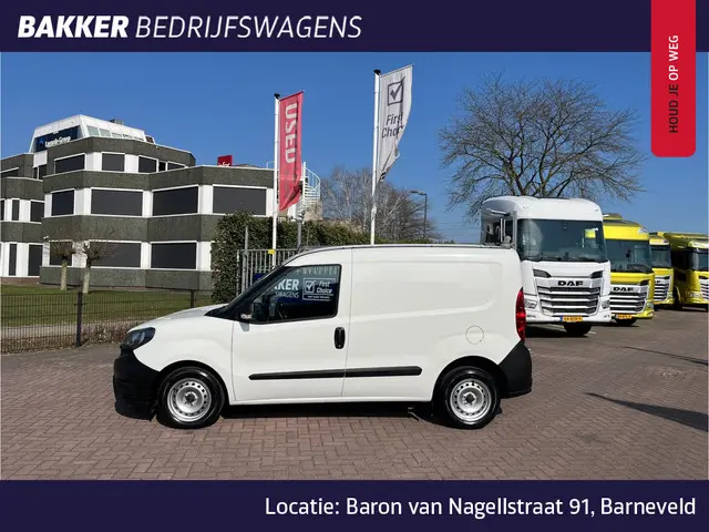 Fiat Doblò Cargo 1.6 MJ 105 pk L1H1 2022 Diesel 4