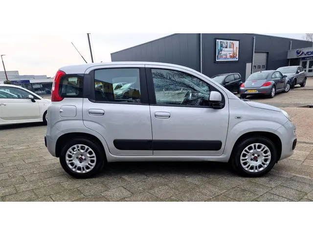 Fiat Panda 0.9 TwinAir Lounge 2017 Benzine 10