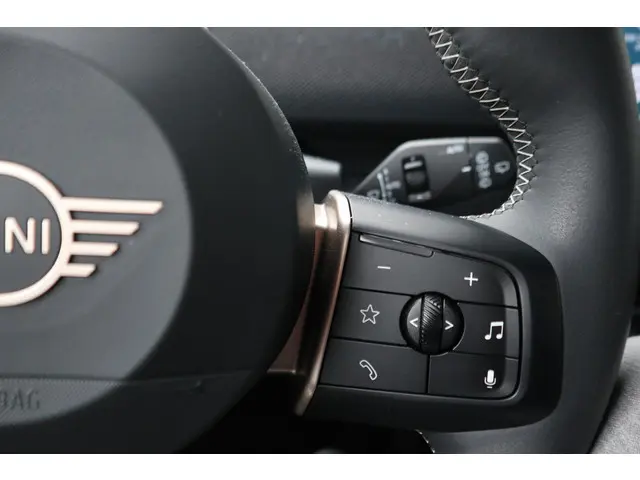 MINI Aceman E 2025 Elektrisch 15