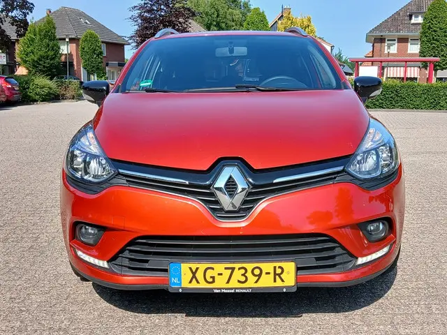 Renault Clio Estate 0.9 TCe Limited 2018 Benzine 3