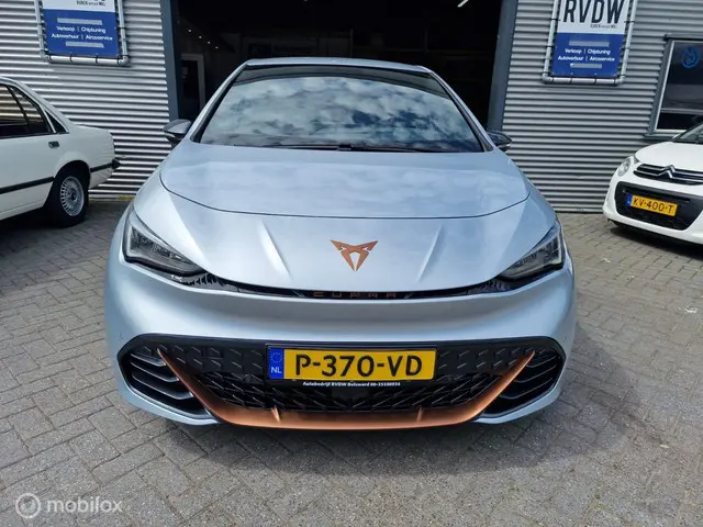 CUPRA Born Adrenaline One 62 kWh 2022 Elektrisch 3