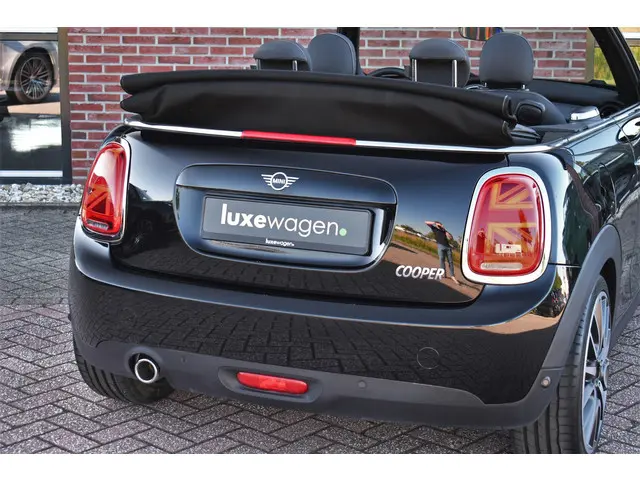 MINI Cooper Cabrio Mini 1.5 136pk 2020 Benzine 54