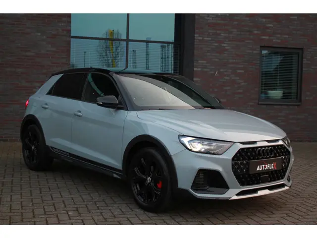 Audi A1 CITYCARVER 30 TFSI epic 2020 Benzine 12