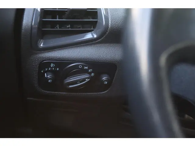 Ford EcoSport 1.0 ECOBOOST TITANIUM 2015 Benzine 29