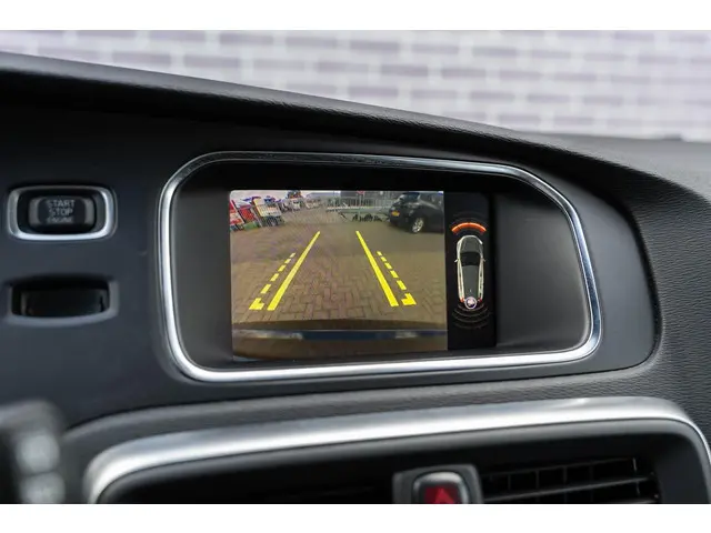 Volvo V40 1.5 T3 Polar+ Sport 2019 Benzine 38