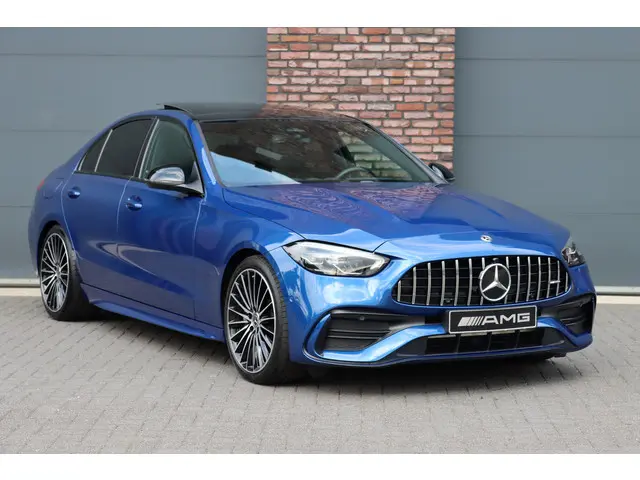 Mercedes-Benz C-Klasse 180 AMG Line Aut9 | 2022 Benzine 3