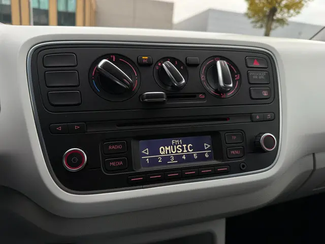 SEAT Mii 1.0 Style Chic 2012 Benzine 14