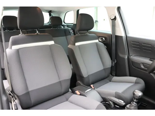 Citroën C3 Aircross 1.2 PureTech Max 2024 Benzine 13