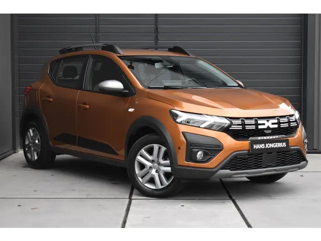 Dacia Sandero Stepway TCe 90 CVT Expression 2023 Benzine 6