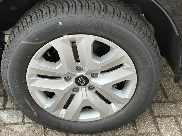 Renault Kangoo E-Tech Extra L1 44 kWh 2026 Elektrisch 8