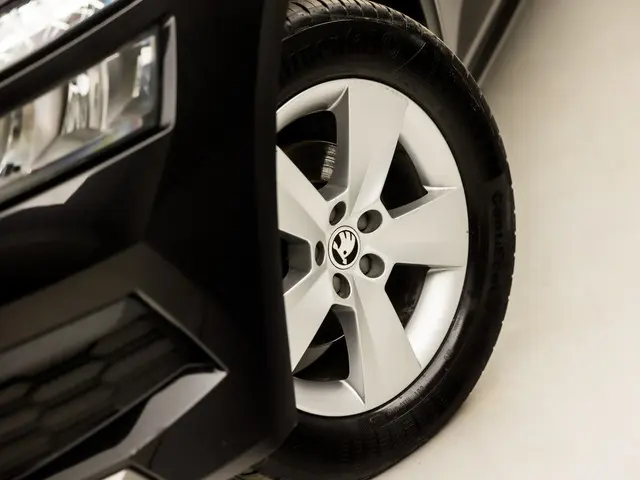 Škoda Kamiq 1.0 TSI Sport 2020 Benzine 27