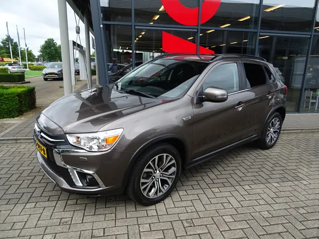 Mitsubishi ASX 1.6 Cleartec Connect Pro 2018 Benzine 4
