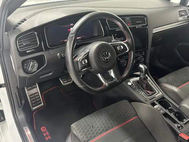 Volkswagen Golf 2.0 TSI GTI Performance 2018 Benzine 28
