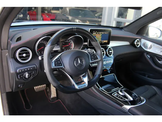 Mercedes-Benz GLC AMG 43 4MATIC 2017 Benzine 13