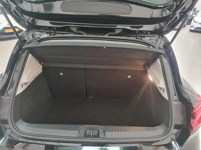 Renault Clio 1.0 TCe Intens 2021 Benzine 8