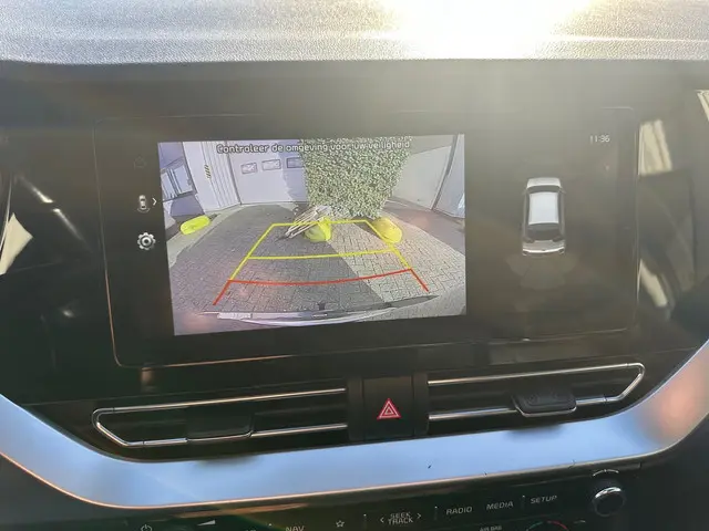 Kia Niro 1.6 GDi PHEV DynamicLine 2020 Hybride Benzine 18