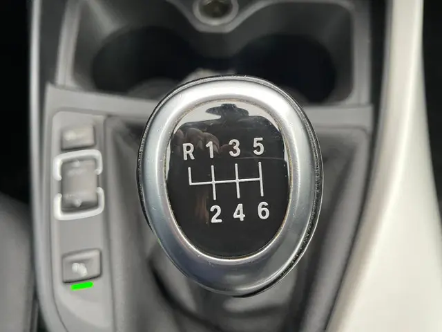 BMW 2 Serie Cabrio 220i 2016 Benzine 19