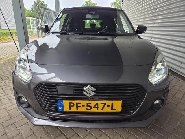 Suzuki Swift 1.2 Stijl Smart Hybrid 2017 Benzine 9