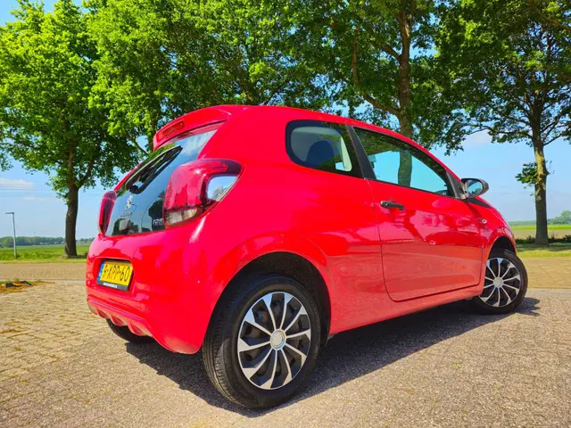 Peugeot 108 1.0 e-VTi Access 2014 Benzine 6