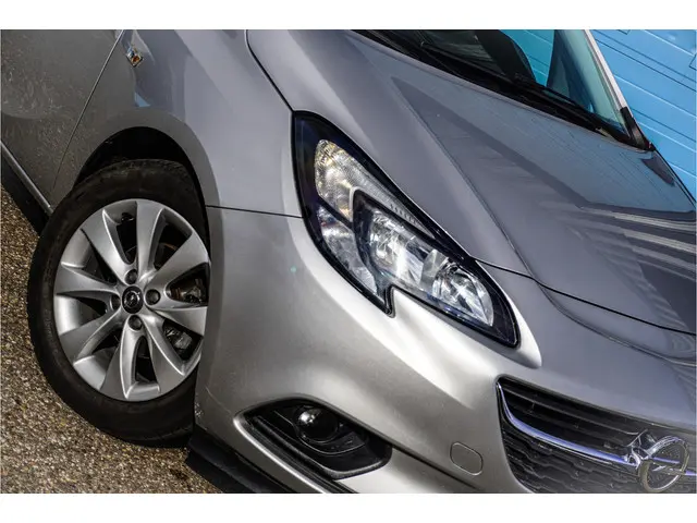 Opel Corsa 1.4 Edition 2017 Benzine 25