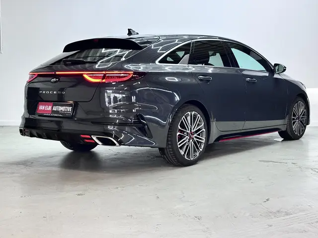 Kia ProCeed 1.6 T-GDI GT Bomvol! 204pk 2019 Benzine 25