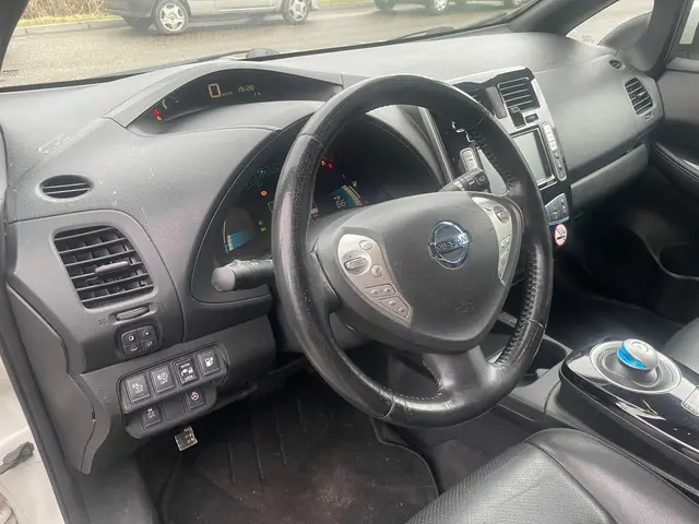 Nissan Leaf Tekna 30 kWh 2016 Elektrisch 3