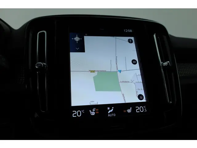 Volvo XC40 T5 Recharge R-Design 2022 Hybride Benzine 16