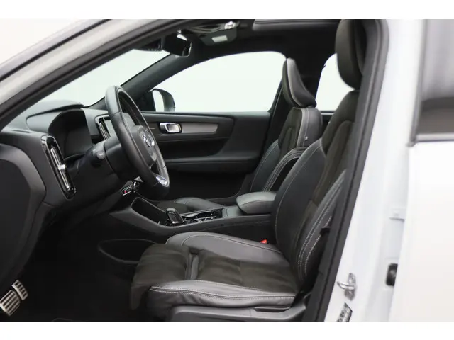 Volvo XC40 2.0 T4 AWD R-Design 2018 Benzine 12