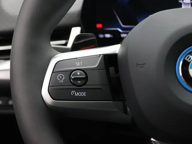 BMW iX2 eDrive20 2025 Elektrisch 16